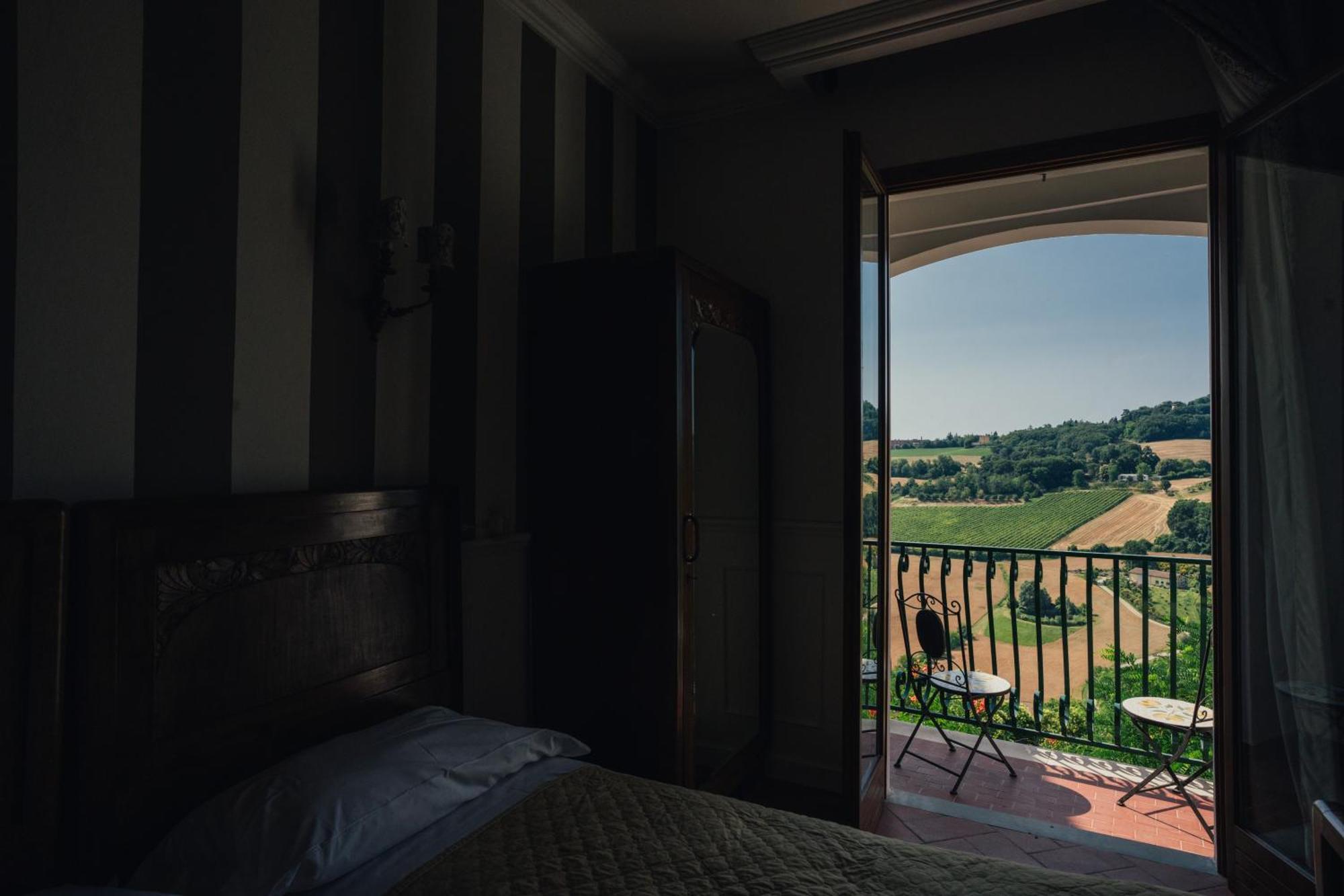 Locanda Dolcevita Dozza Buitenkant foto